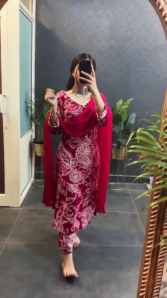 Fashion Cave Ready To Wear Pink Cotton Paisley Kurta and Pant Set with Dupatta